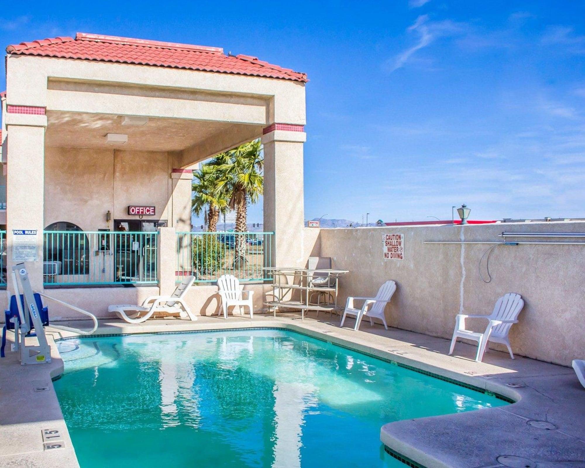 Travelodge By Wyndham Kingman Exterior foto